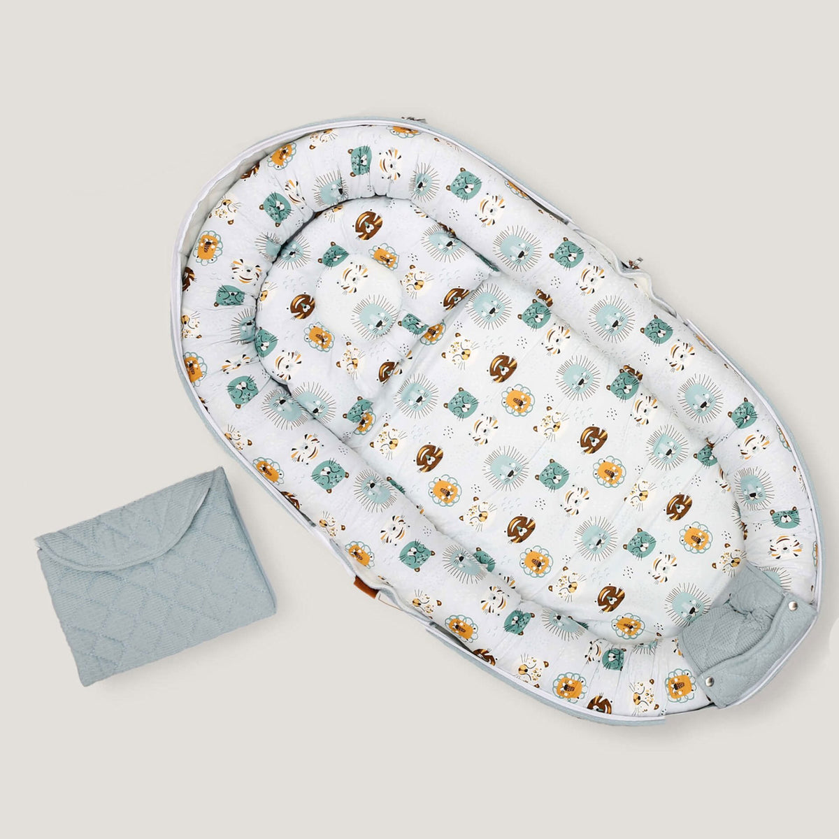 Lions and Tigers Portable Baby Lounger 1