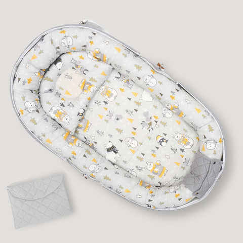 Winter Animals Portable Baby Lounger 1